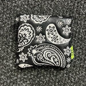 Lightly USED Quiet Golf mallet putter cover